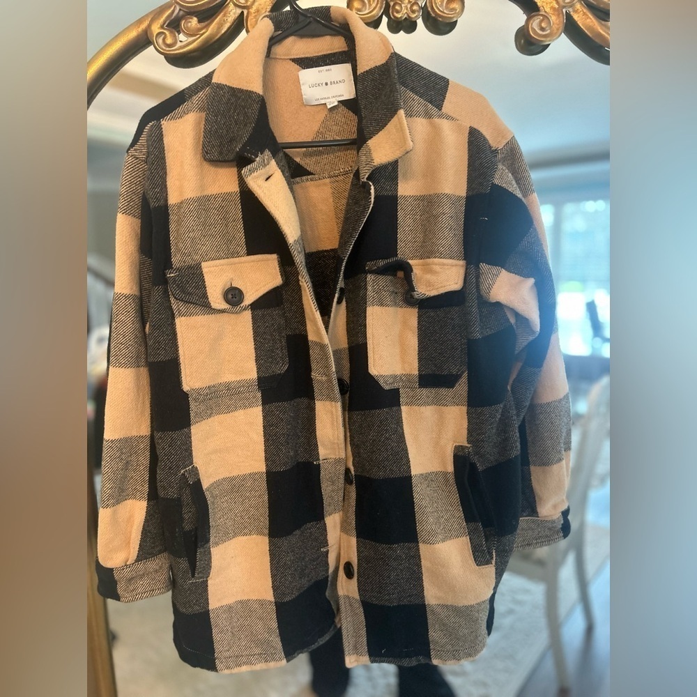 Plaid Button-Up Oversized Jacket in Black and Tan